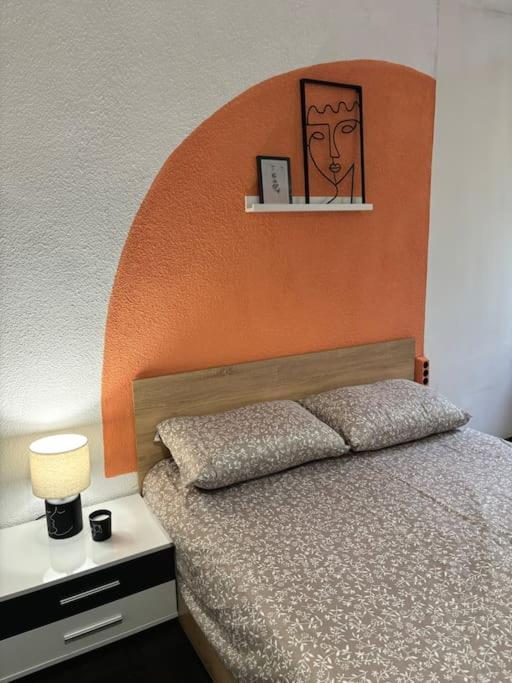 Deluxe Plovdiv Apartment ภายนอก รูปภาพ